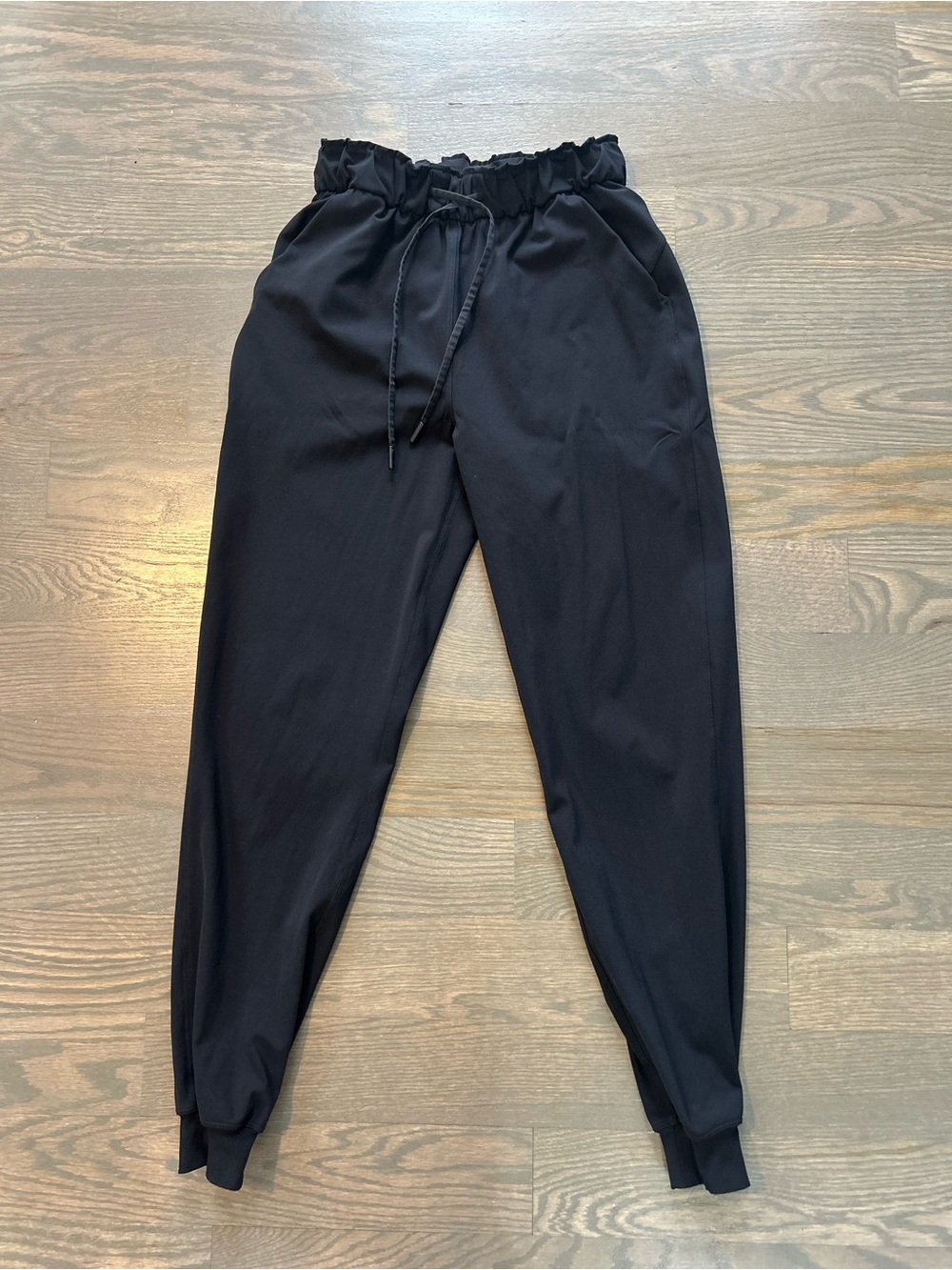 Lululemon Stretch High Rise Jogger size 4